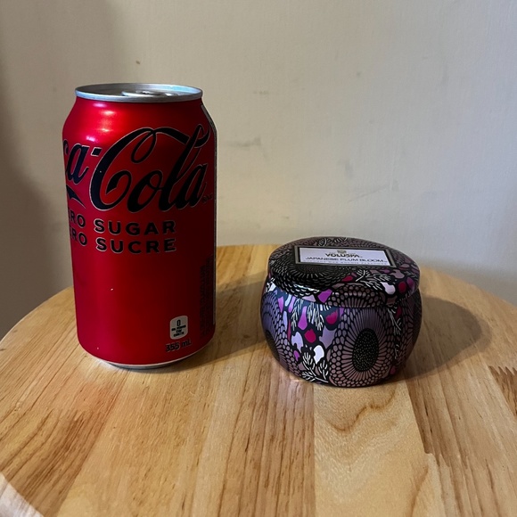 Voluspa Japanese Plum Bloom 1-wick scented candle NWT - Picture 5 of 5